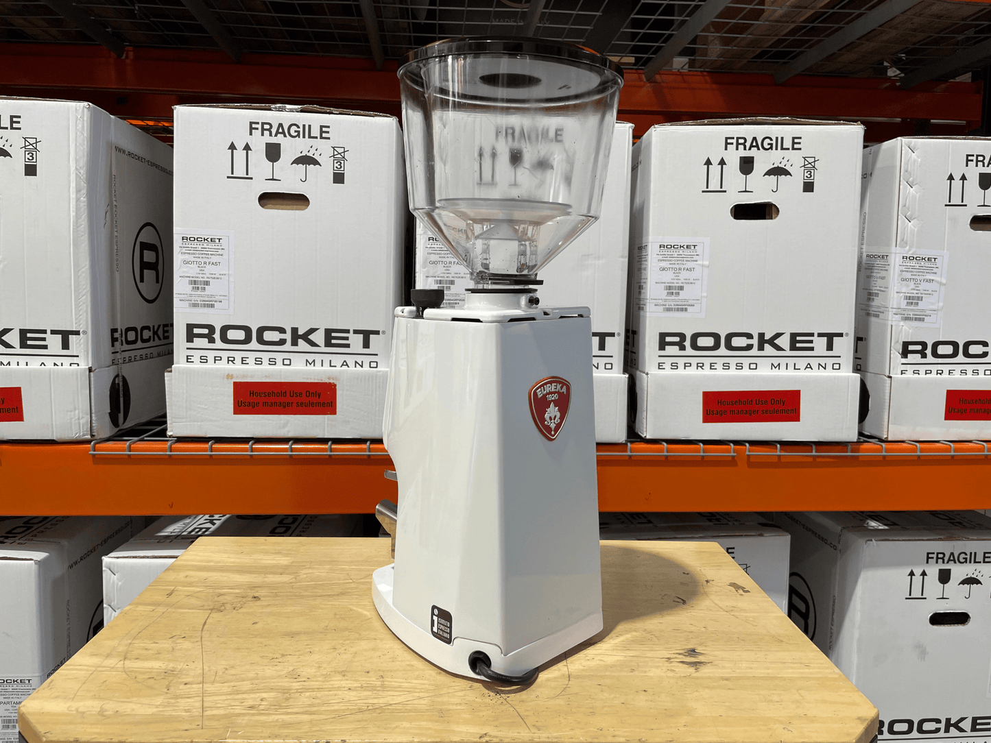 Eureka Atom W 65 Diamond Inside White Tall Hopper (Open Box)