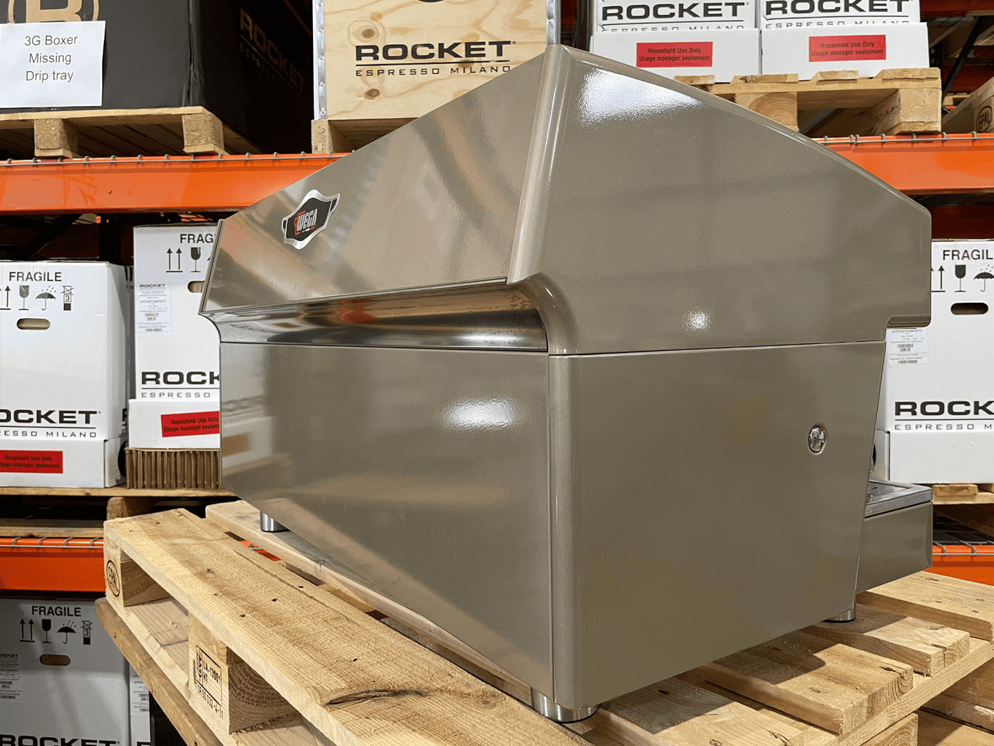 Atlas 3 Group Champagne Gold