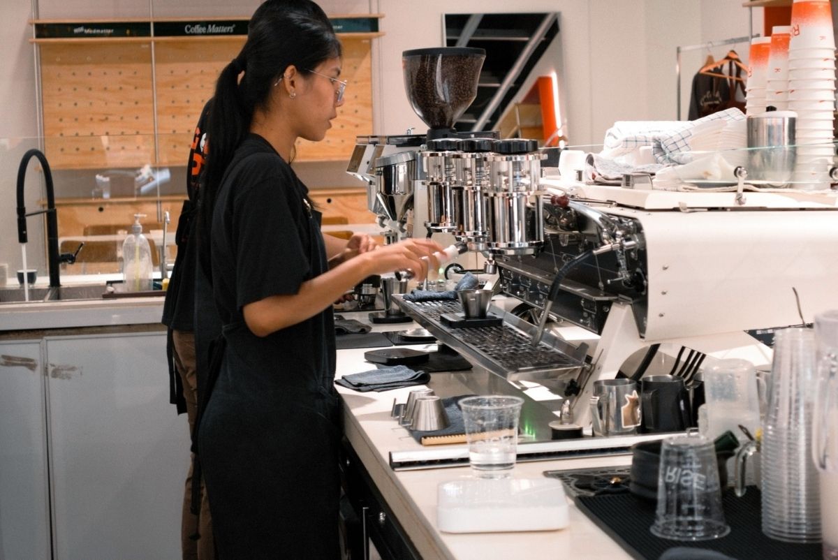 PID Controlled Espresso Machines: Key Features & Reviews