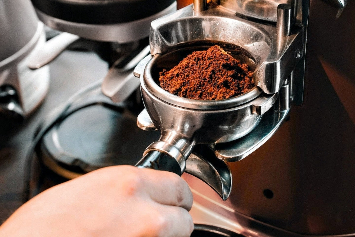 Mahlkonig X54 vs Baratza Encore ESP: Which Grinder Should You Buy? (2026)