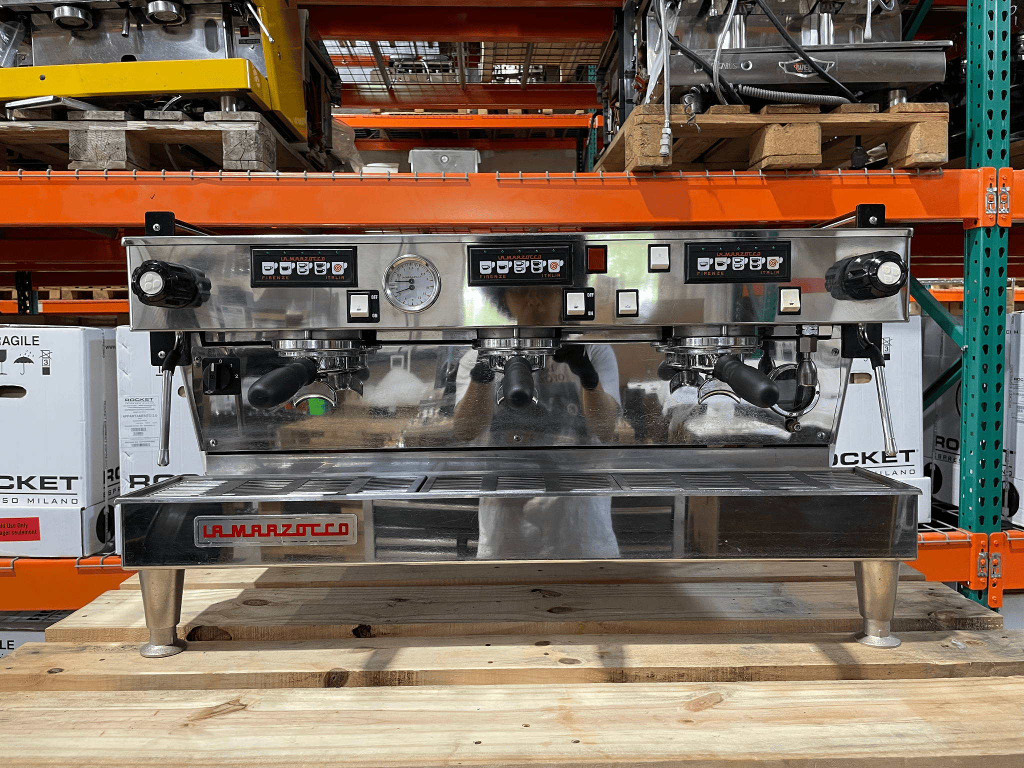 La Marzocco - Linea Classic - 3 Group - White (Renewed)