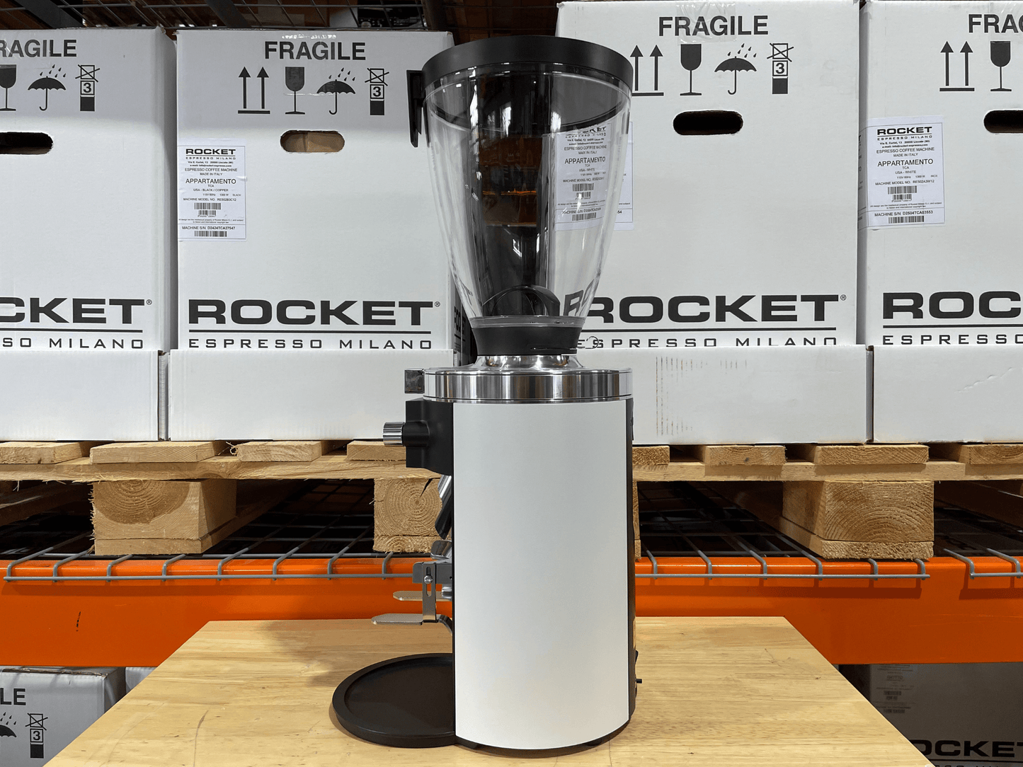 E65S/T White (New Open Box)