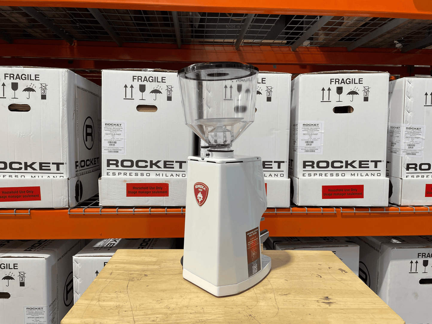 Eureka Atom W 65 Diamond Inside White Tall Hopper (Open Box)
