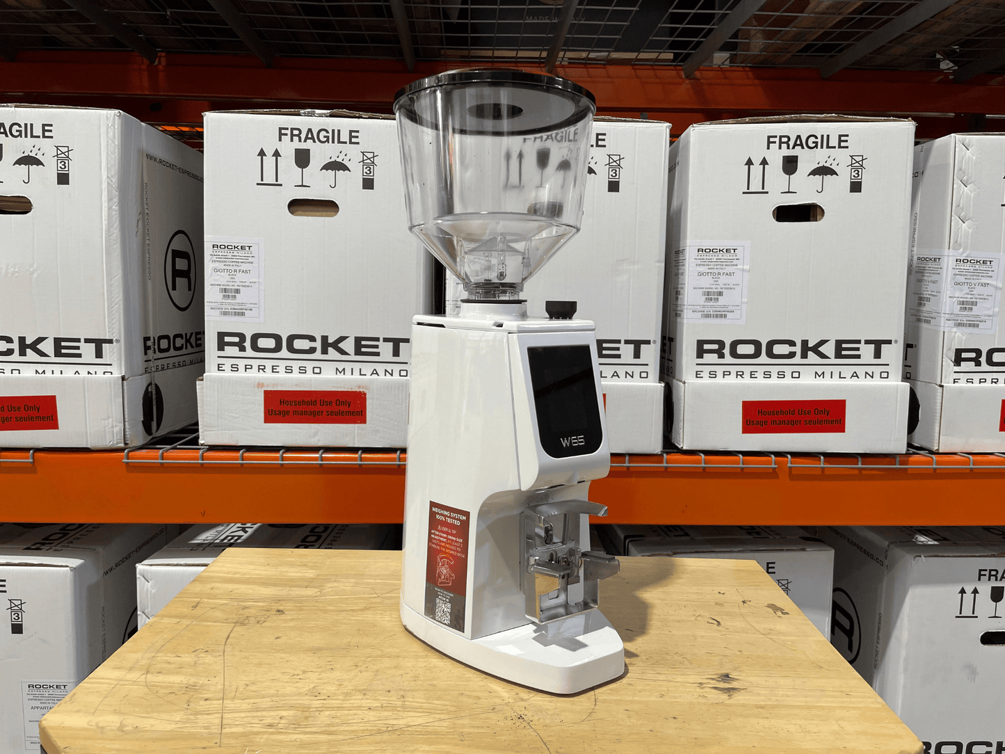 Eureka Atom W 65 Diamond Inside White Tall Hopper (Open Box)
