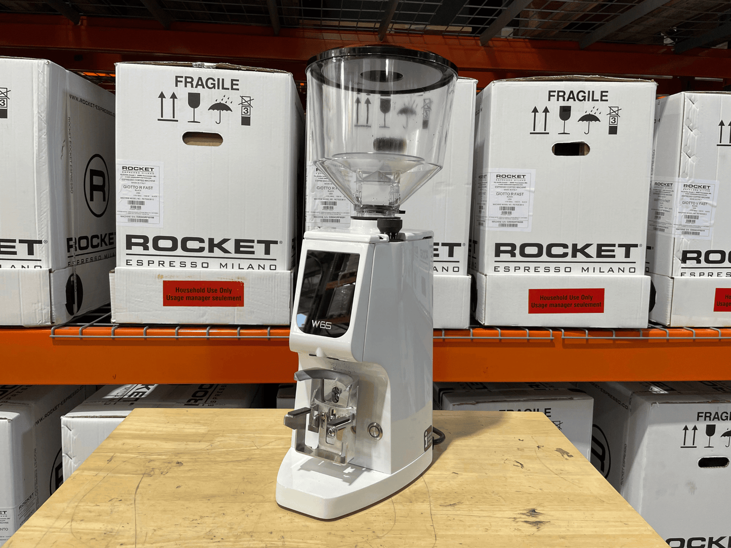 Eureka Atom W 65 Diamond Inside White Tall Hopper (Open Box)