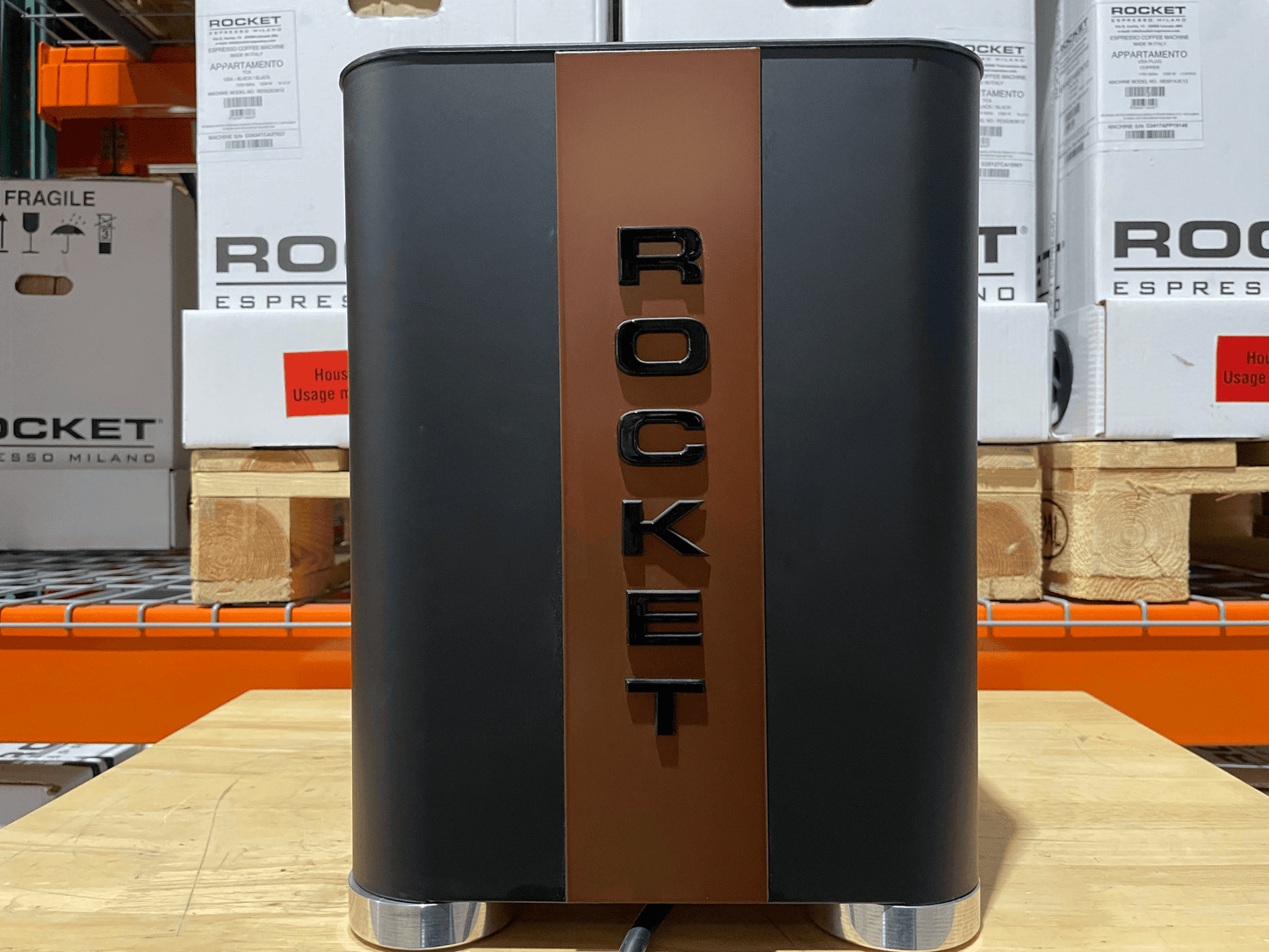 Appartamento TCA Black & Copper (Open Box)