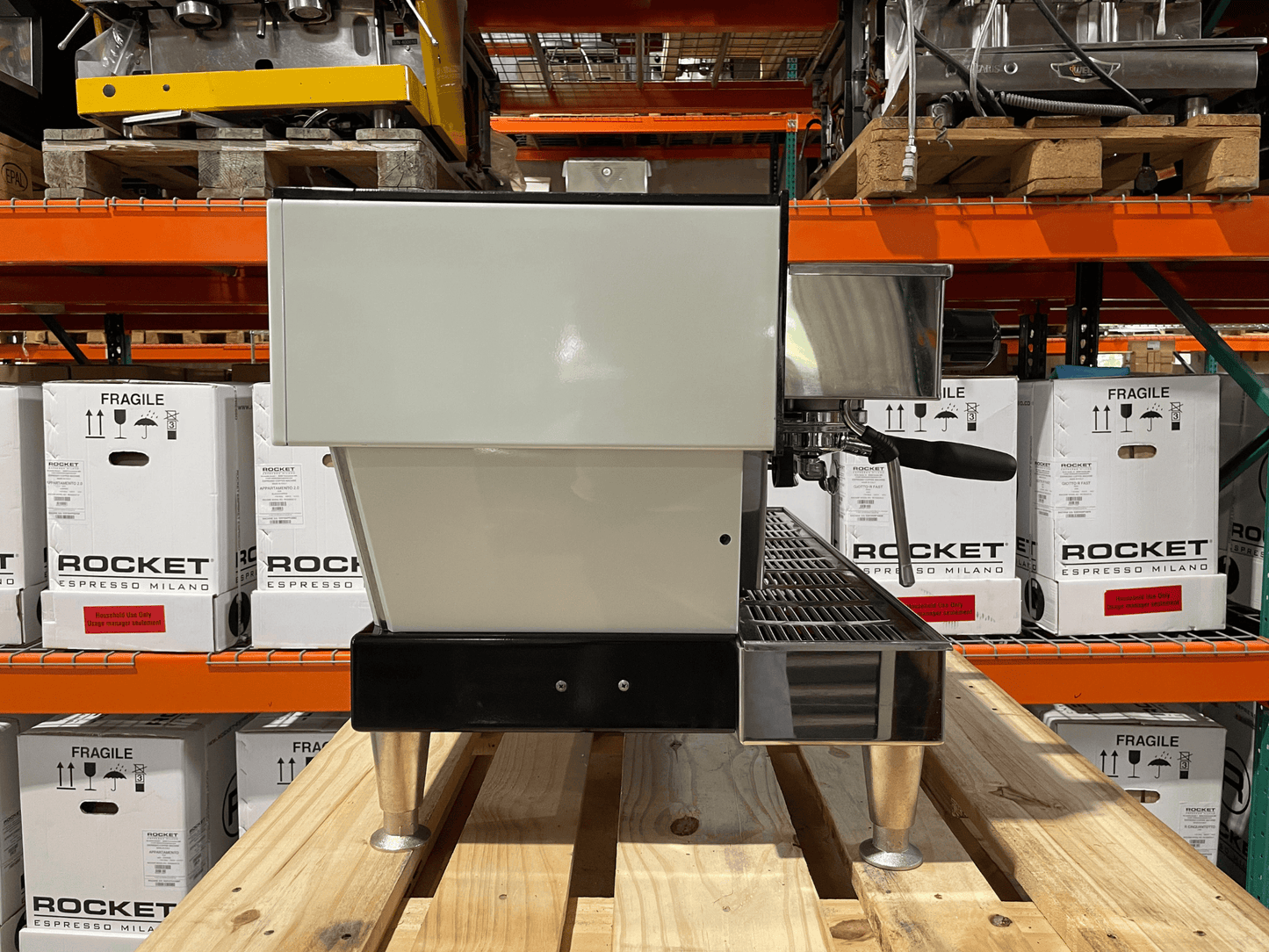 La Marzocco - Linea Classic - 3 Group - White (Renewed)
