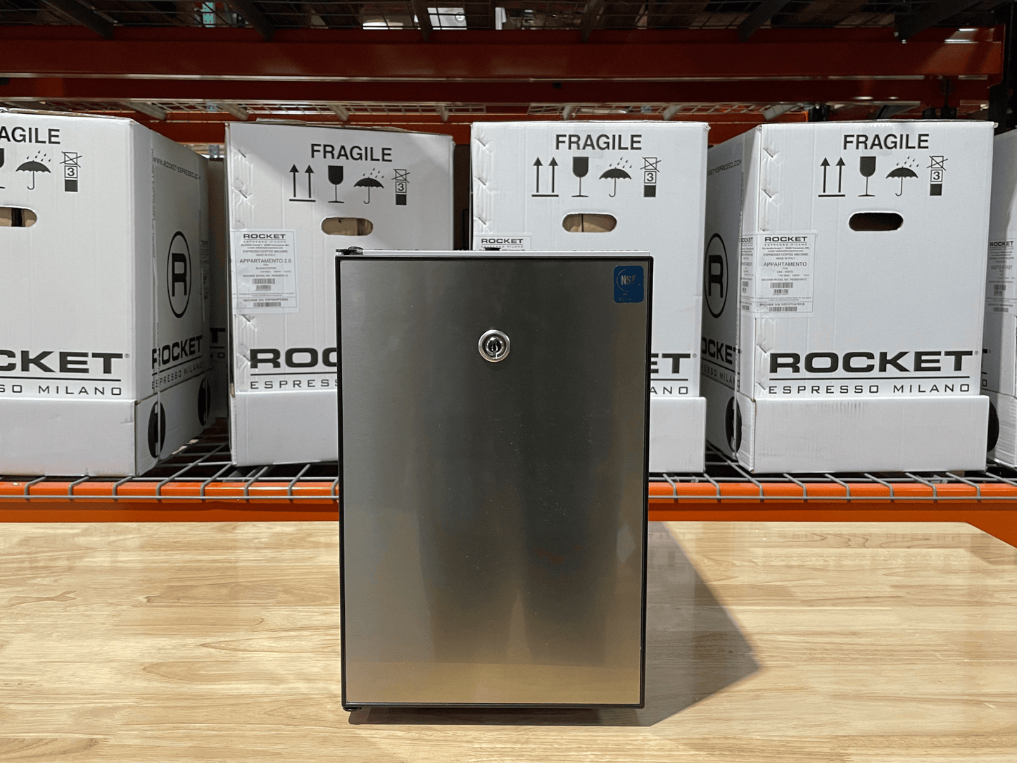 FG10i Milk Fridge (Open Box)