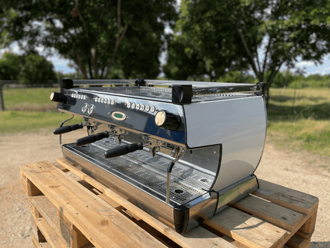 La Marzocco GB5- Renewed Used Espresso Machine | Pro Coffee Gear