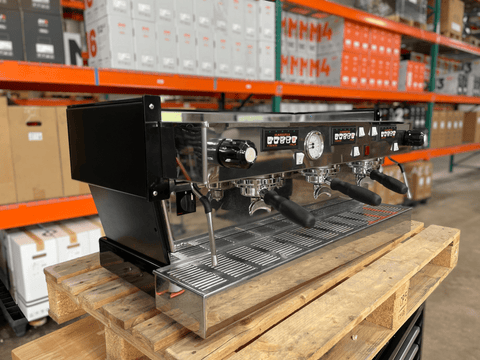 LA MARZOCCO LINEA CLASSIC ESPRESSO MACHINE | PRO COFFEE GEAR