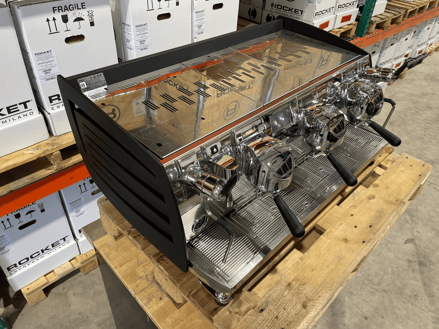 Victoria Arduino BLACK EAGLE GRAVIMETRIC (2021) Renewed Commercial Espresso Machine | PRO COFFEE GEAR