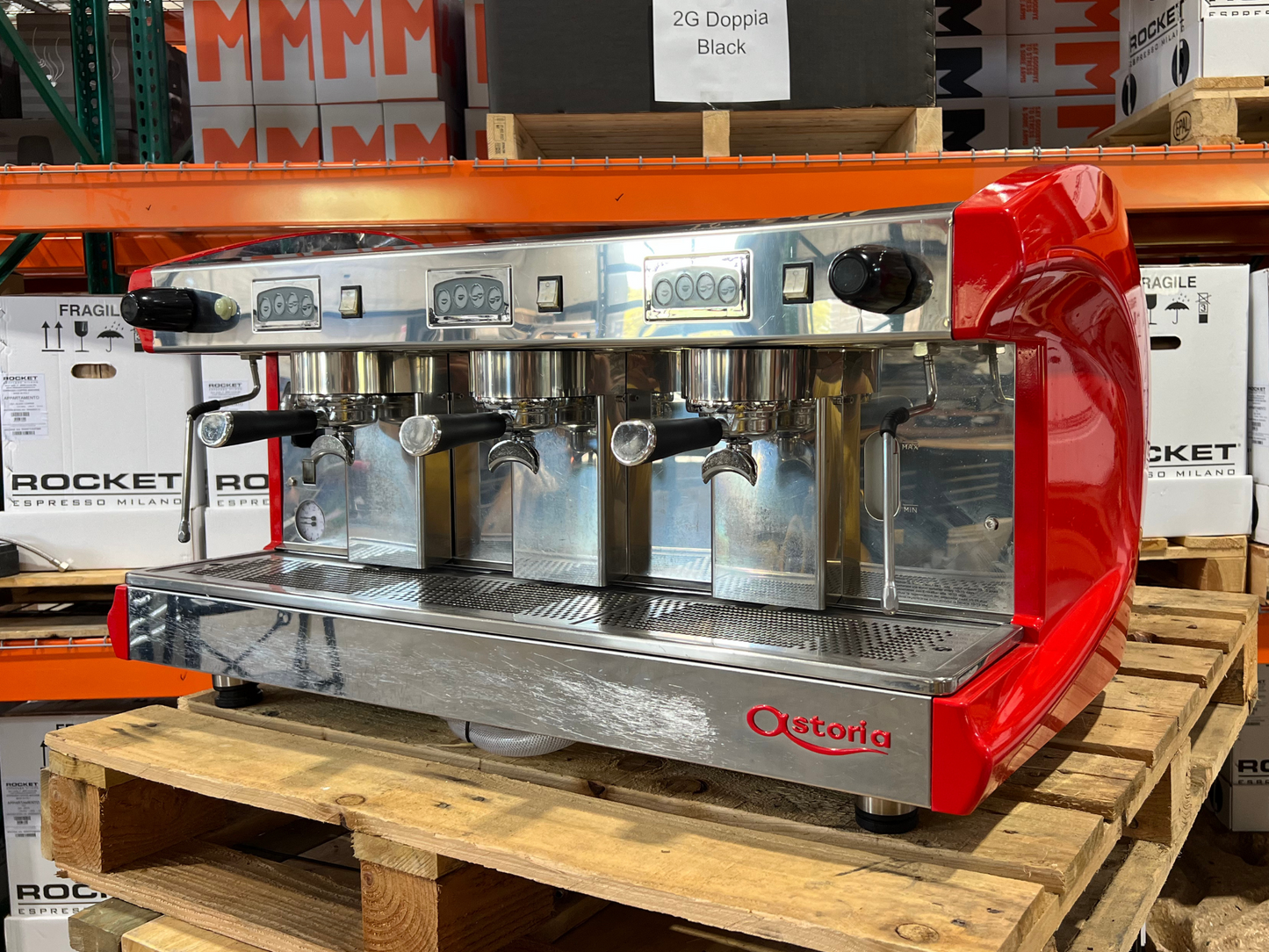 Forma 3 Group Red