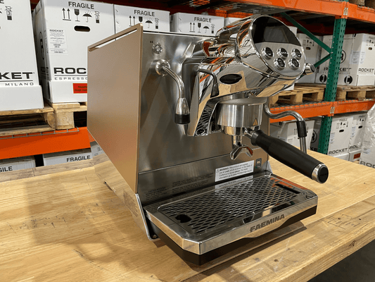 Faema Faemina 1 Group Demo | Pro Coffee Gear