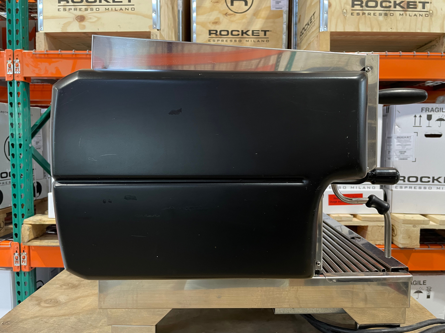 80E 2 Group Black