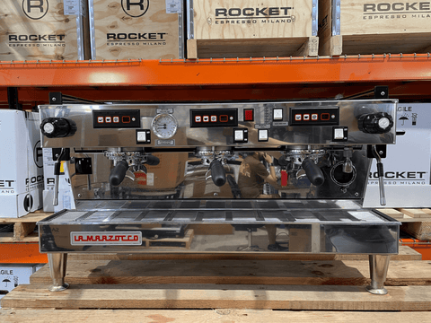 La Marzocco Linea Classic 3 group renewed espresso machine - Pro Coffee Gear