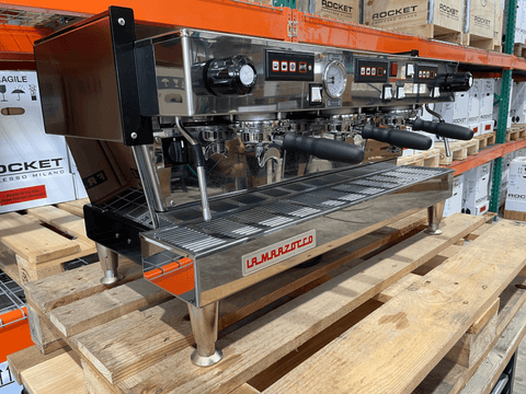 La Marzocco Linea Classic 3 group renewed espresso machine - Pro Coffee Gear