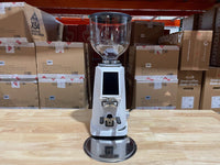 F4 EVO Dark-T - White Demo