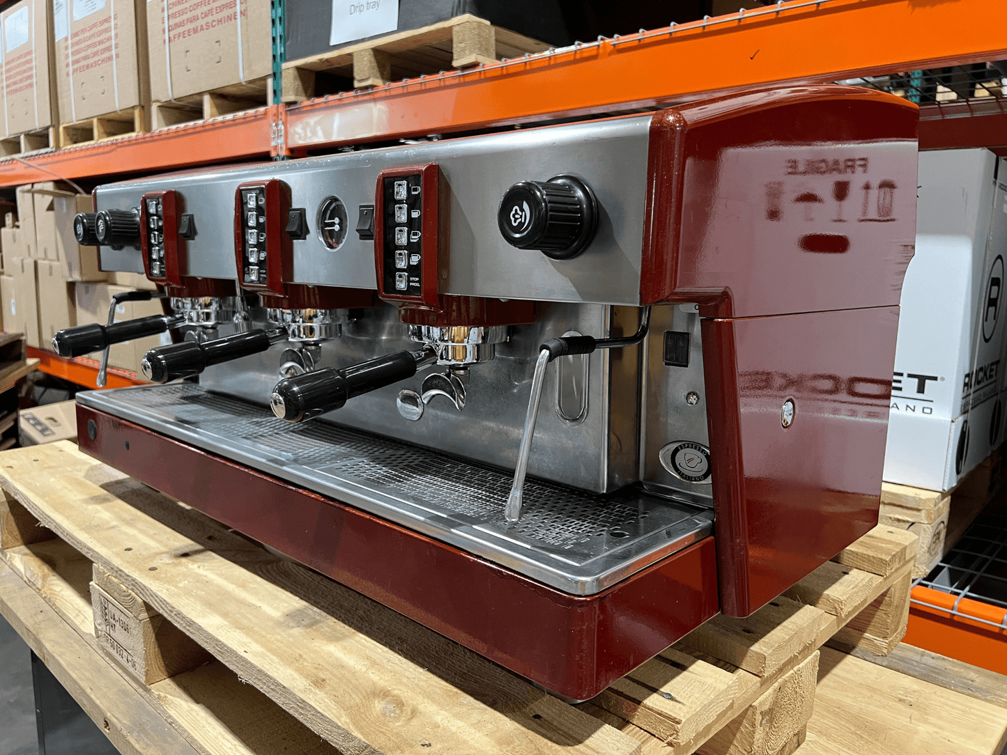 Atlas 3 Group Maroon